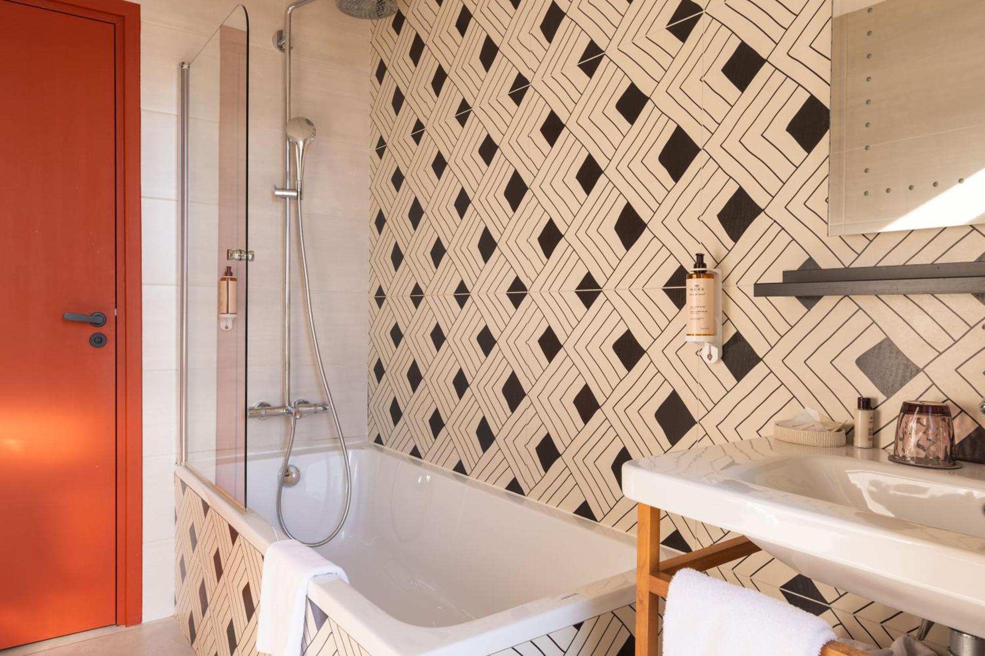 Standard Double or Twin Room,1756665995:JPEG